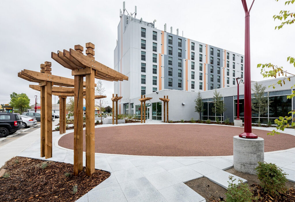 Centre 4800 Renovation