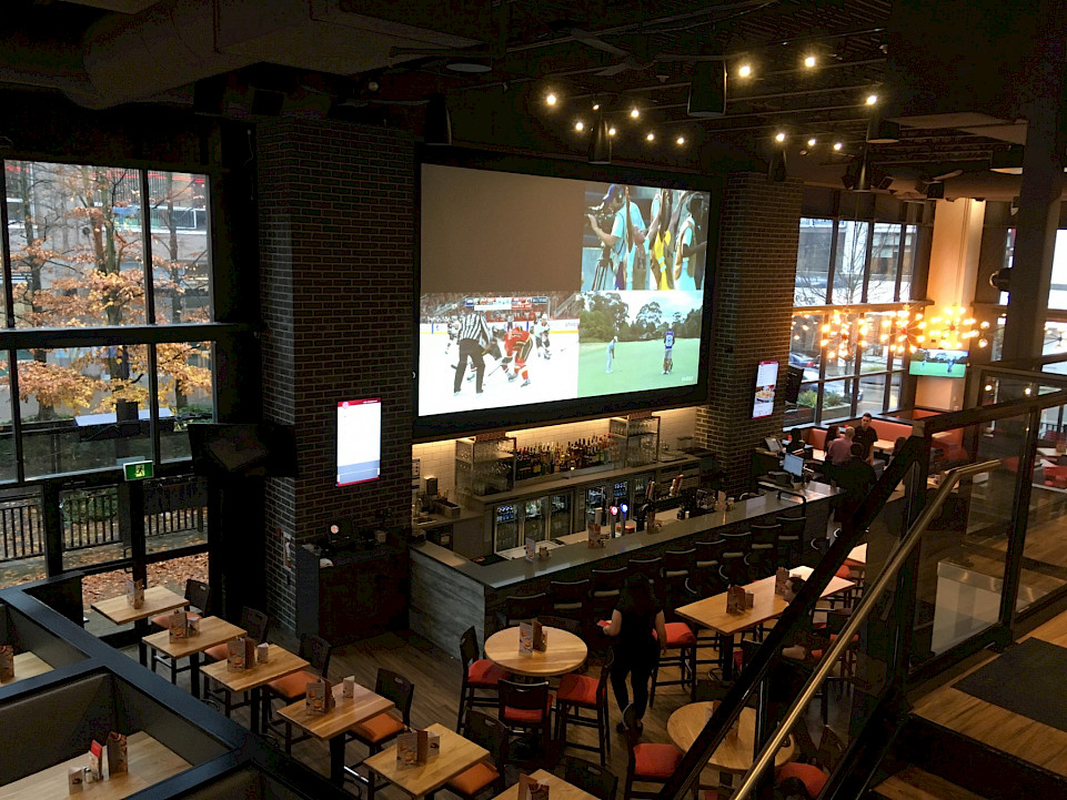 Stadium Boston Pizza Renovation